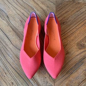 Lightly Worn Rothy’s The Point Shoes